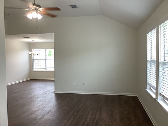 4th image of 6623 Hayman Dr