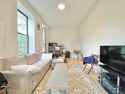 Rented by Doorway NYC, LLC | media 10