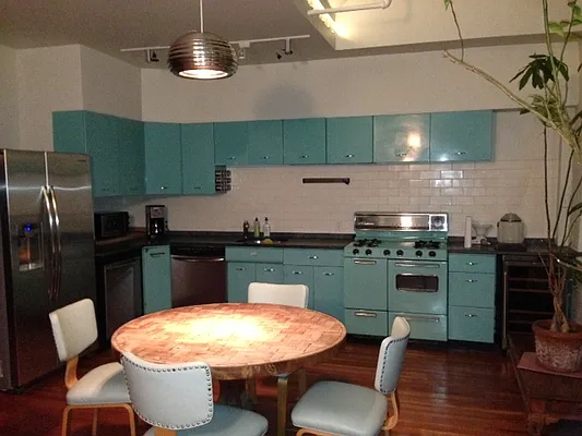 Rented by Ozymandius Realty | media 2