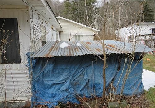 2nd image of 369 Crescent Dr