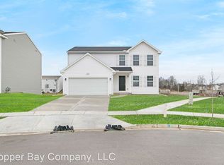 2701 Hawk Ridge Ct SE, Kentwood, MI 49508