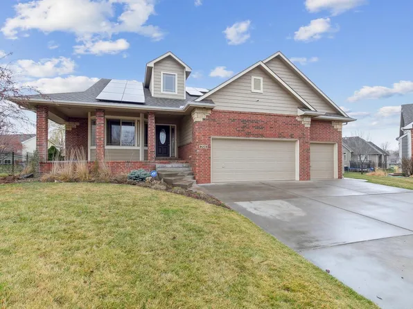 708 E Woodstone Ct, Andover, KS 67002
