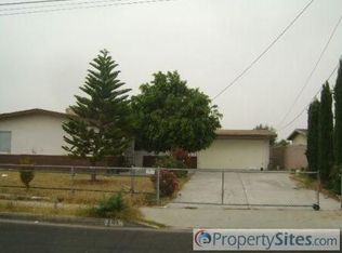 201 W Alru St, Rialto, CA 92376