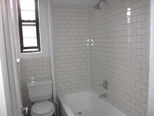 Rented by Metropolitan Equities | media 8
