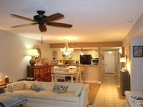 4th image of 5255 S Atlantic Ave APT 702