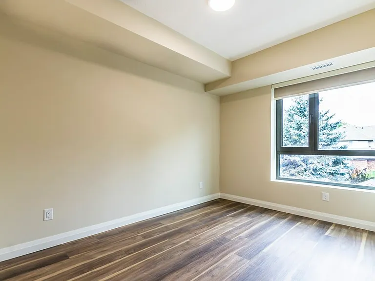 580 Coldstream Dr — Photo 7