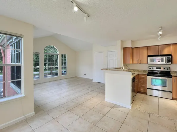 1165 Crystal Way #H, Delray Beach, FL 33444