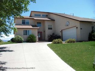 902 Hickory Dr, Rifle, CO 81650