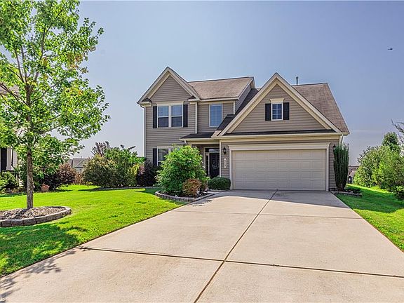 3rd image of 513 Bunker Ct