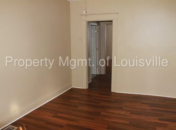 2nd image of 2918 Slevin St