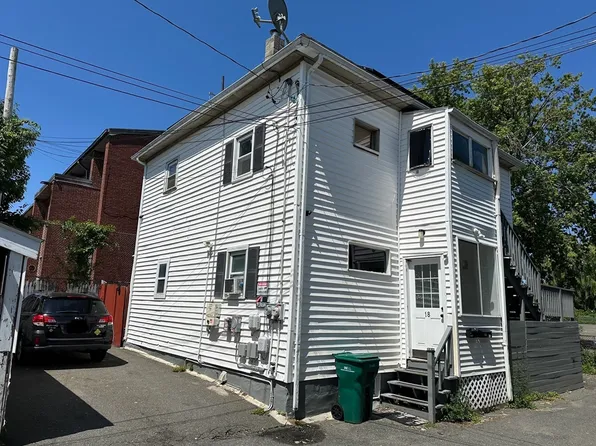 18 Daniel Pl, Lynn, MA 01902