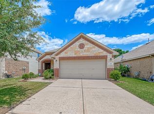 2810 Donellan Dr, Houston, TX 77088