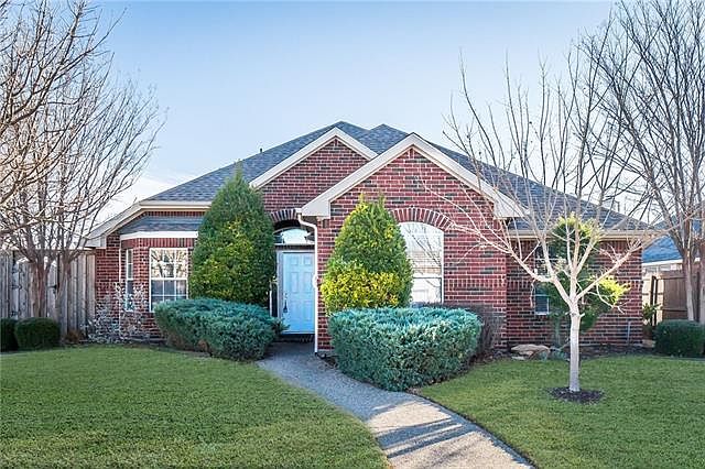 1st image of 5428 Highlands Dr