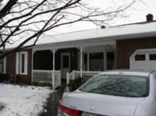 606 Meadow Dr, Lebanon, PA