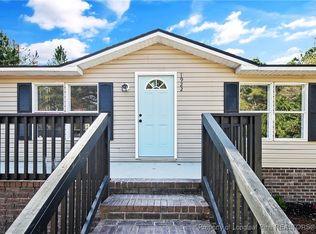 1922 Scottish Ct, Raeford, NC 28376