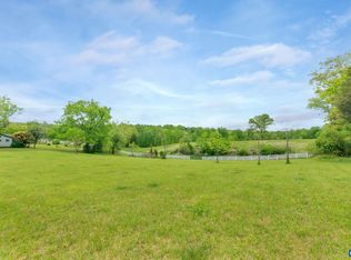 Warren Ferry Rd, Scottsville, VA 24590