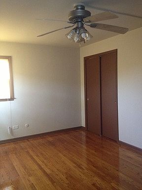 5th image of 14047 S School St APT 2e