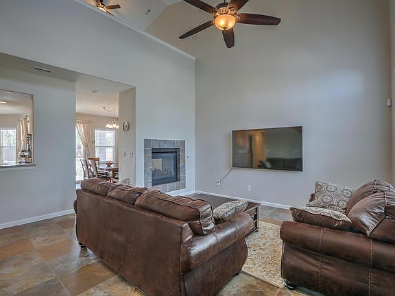 5th image of 7835 Via Vista Norte NW