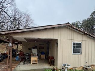 1220 E Dogwood Ln, Sevierville, TN 37862