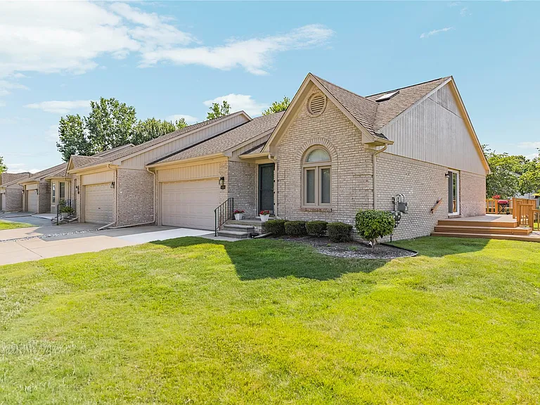 35263 Kings Forest Blvd — Photo 43