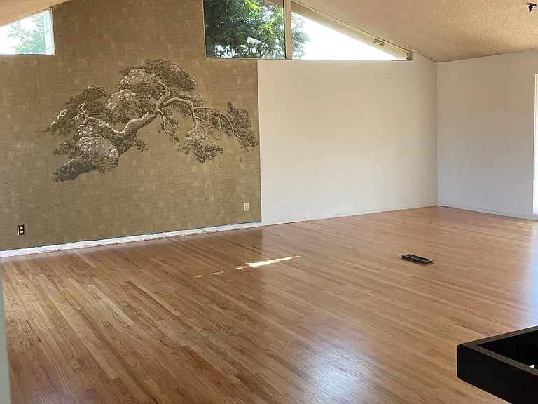 Open Living Room/Dining Area