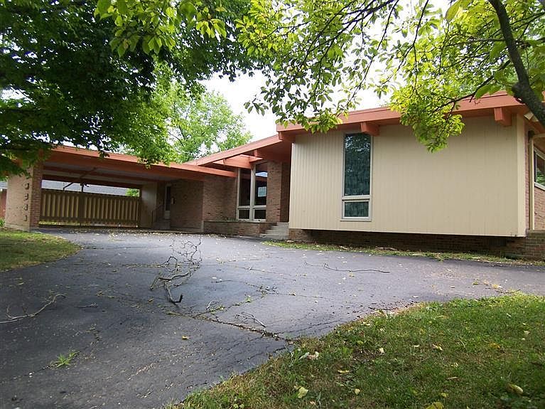 1st image of 1216 Beaulieu Ct