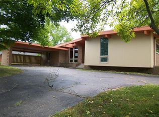 1216 Beaulieu Ct, Dayton, OH 45405