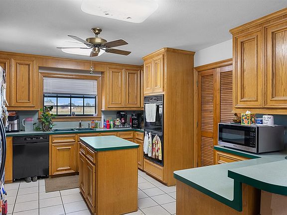 5th image of 4231 Johnston Rd
