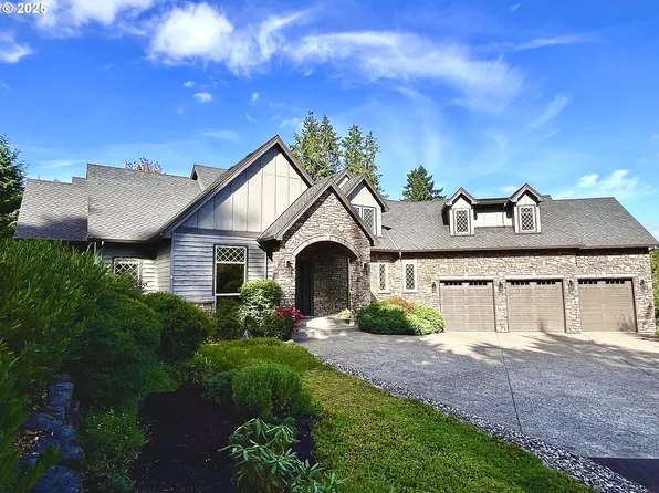 1425 SW Medwyn Ter, Portland, OR 97219