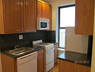 Rented by PMG Real Estate 