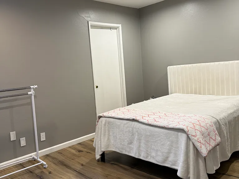 18620 Hatteras St #22 — Photo 2