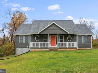25 Far View Ln, Front Royal, VA 22630