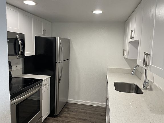 Updated kitchen with all new stainless steel appliances