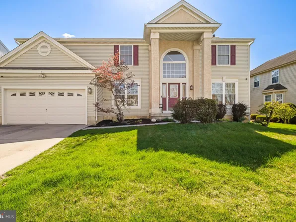 13 Moray Ln, Sewell, NJ 08080