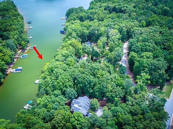 3rd image of 1010 Brickyard Ln