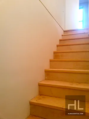Rented by Highline Residential | media 32