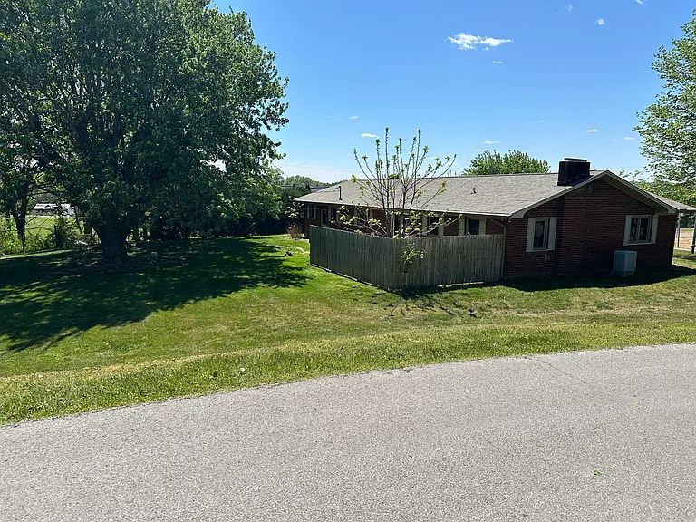 391 McWhorter Rd — Photo 2