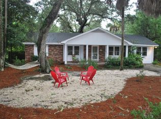 253 Forest Trl, Isle Of Palms, SC 29451