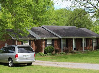 833 Stephanie St, Gallatin, TN 37066