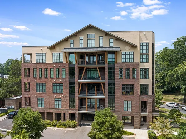2312 Selwyn Ave #201, Charlotte, NC 28207