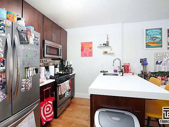 3rd image of 64 Stagg St APT 3C