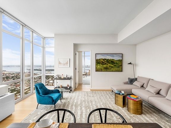 3rd image of 333 Schermerhorn St Penthouse 55L
