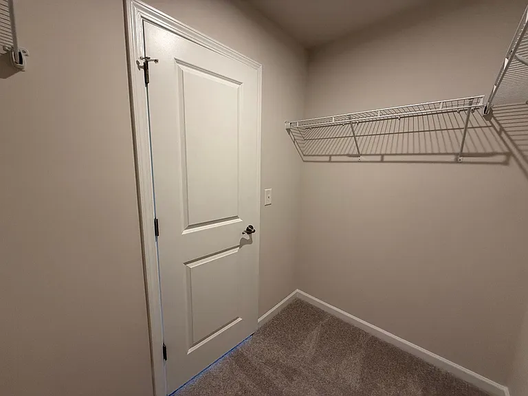 749 Count Fleet Ct — Photo 30