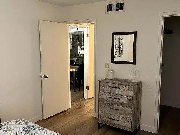 4554 E Paradise Village Pkwy N #102 — Photo 7