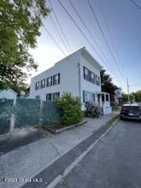3rd image of 46 Lansing Street