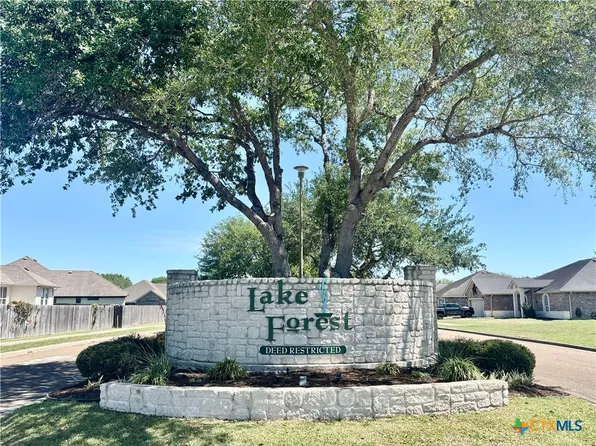 209 Pebble Brk, Victoria, TX 77904