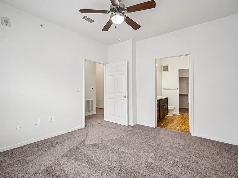 Oak Valley — Photo 20