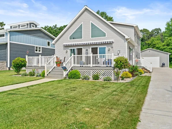 4328 S County Road 210, Knox, IN 46534