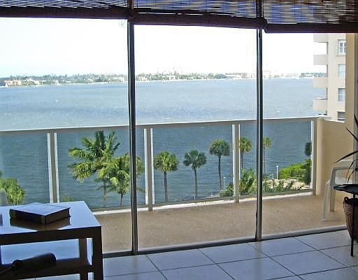 2nd image of 2800 N Flagler Dr APT 702