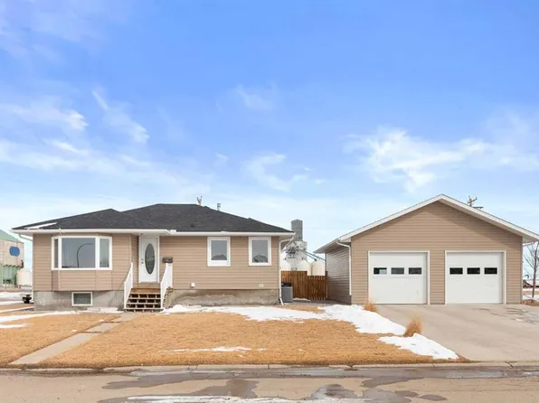 803 2nd Ave W, Foremost, AB T0K 0X0
